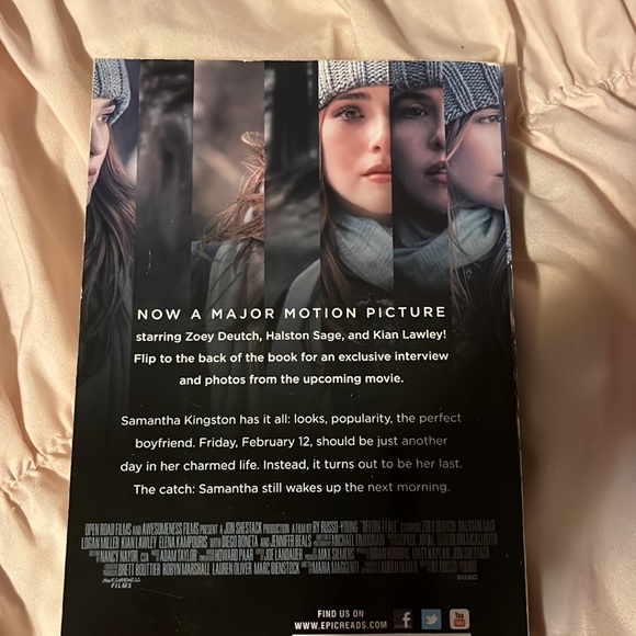 Before I Fall by Lauren Oliver - Picture 2 of 3